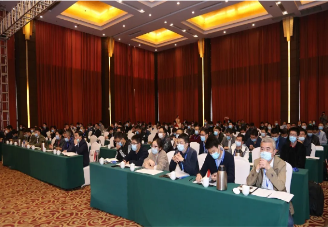國機集團黨委常委、副總經理丁宏祥出席中國軸承工業科技創新高端論壇